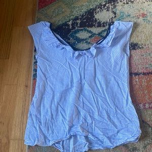 Cabi #5600 Windward Top size Small